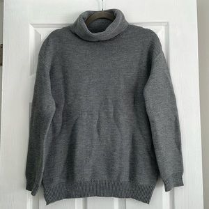NWT Knit turtleneck sweater grey S